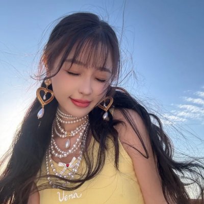 女主角